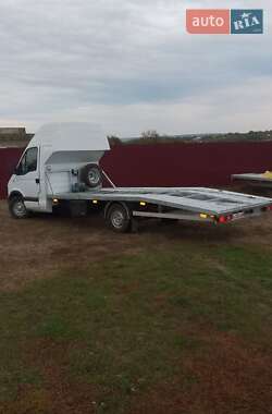 Автовоз Renault Master 2000 в 