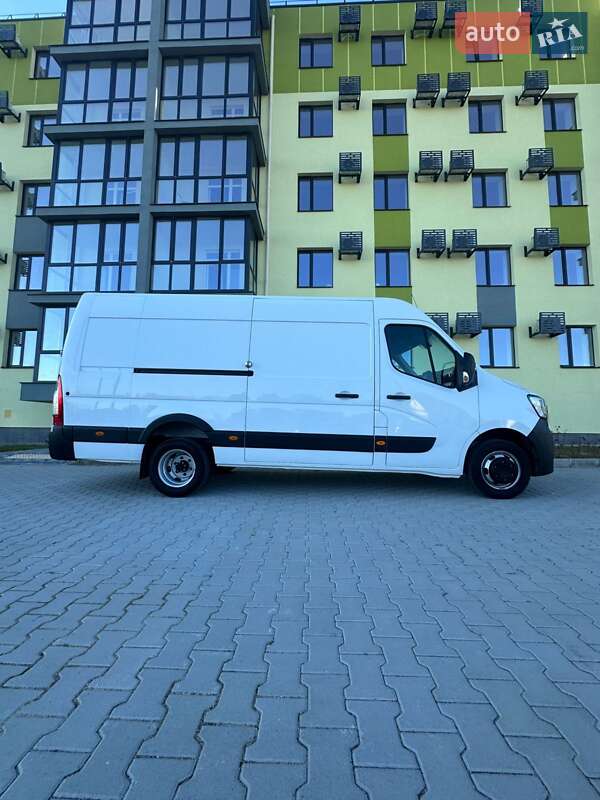 Renault Master 2022