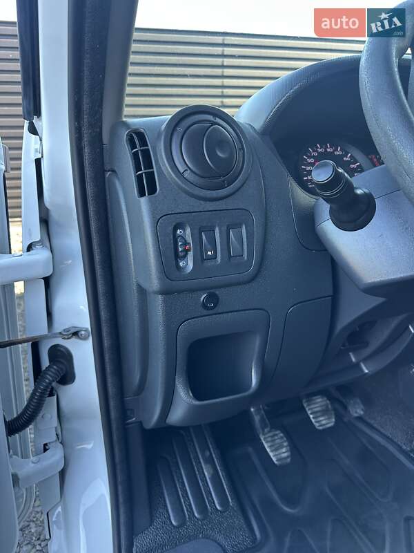 Тентованый Renault Master 2018 в Ковеле фото 12 Тентованый Renault Master 2018 в Ковеле