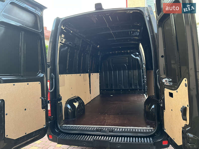 Грузовой фургон Renault Master 2020 в Тернополе