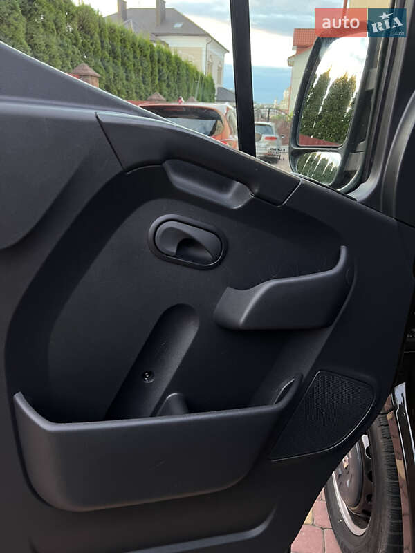 Грузовой фургон Renault Master 2020 в Тернополе