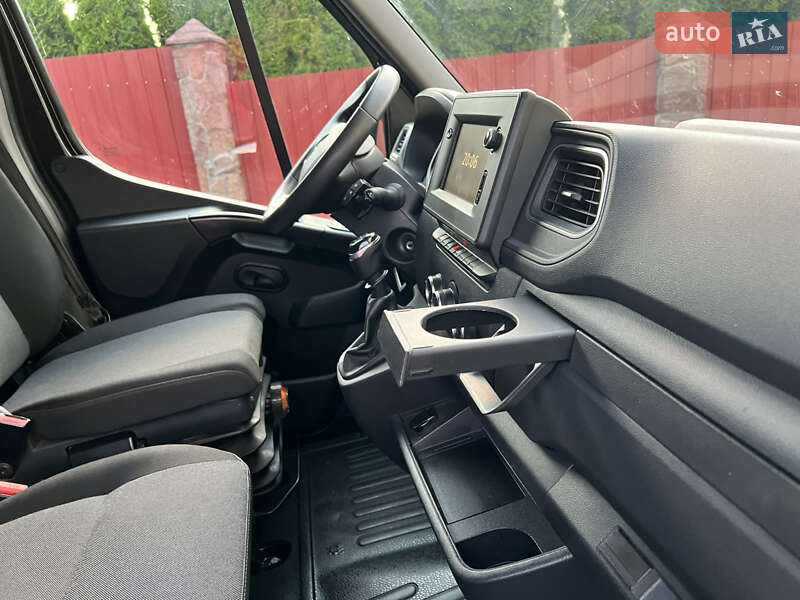 Грузовой фургон Renault Master 2020 в Тернополе