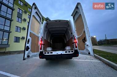 Грузовой фургон Renault Master 2022 в  фото 40 Грузовой фургон Renault Master 2022 в