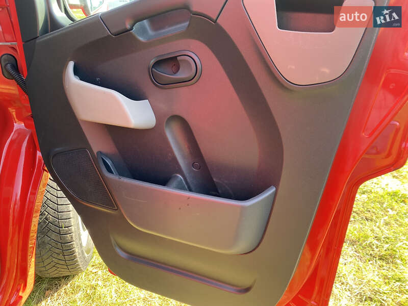 Грузовой фургон Renault Master 2018 в Дубно фото 26 Грузовой фургон Renault Master 2018 в Дубно