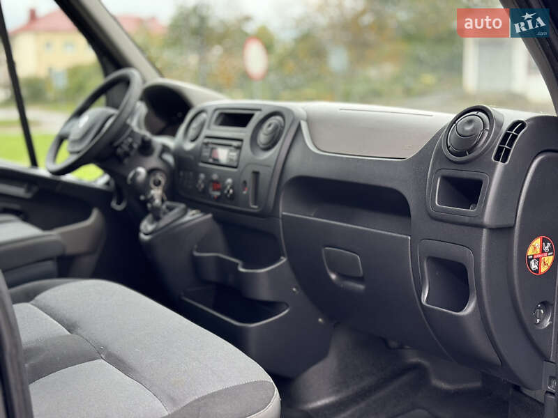 Вантажний фургон Renault Master 2016 в Дубні фото 37 Вантажний фургон Renault Master 2016 в Дубні