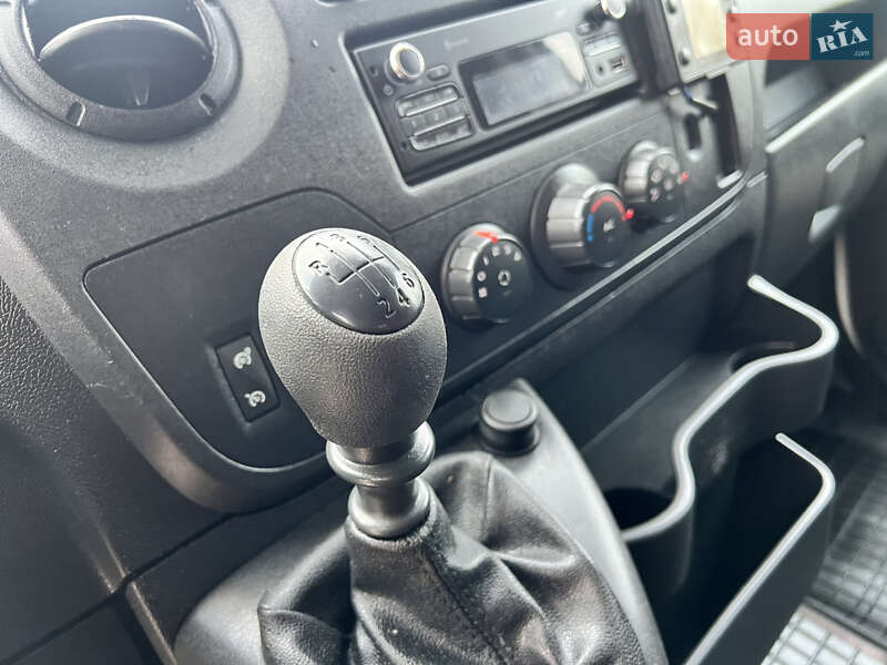 Грузовой фургон Renault Master 2017 в Бердичеве фото 13 Грузовой фургон Renault Master 2017 в Бердичеве