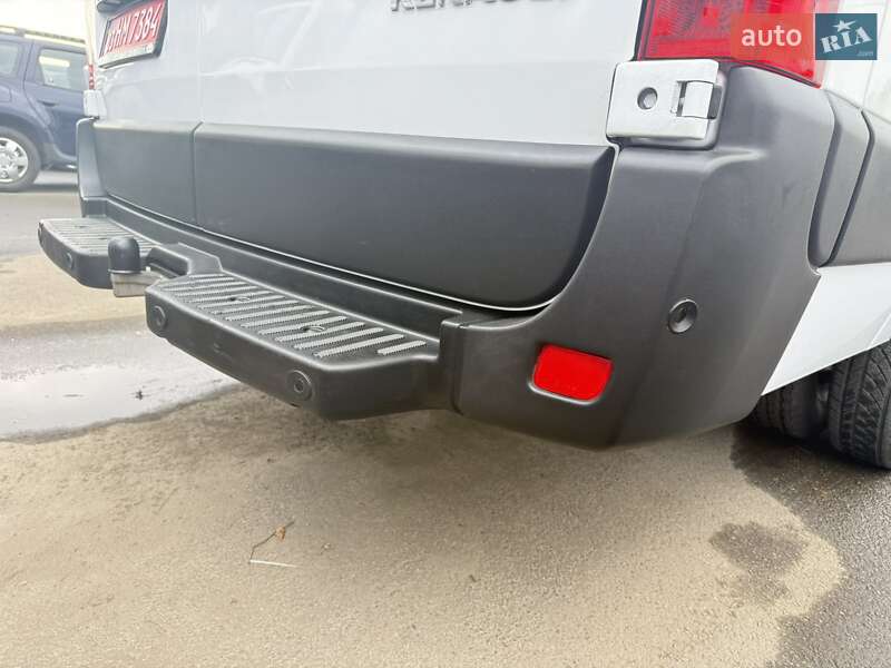 Мікроавтобус вантажний (до 3,5т) Renault Master 2022 в Луцьку