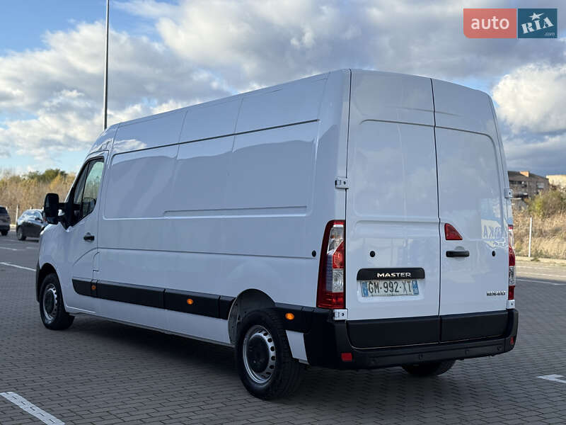 Грузовой фургон Renault Master 2023 в Дубно