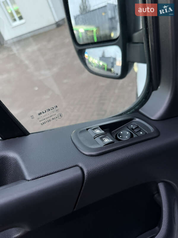 Вантажний фургон Renault Master 2022 в Києві