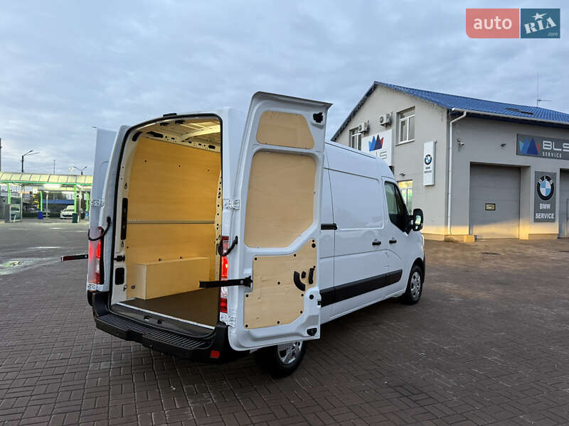 Вантажний фургон Renault Master 2022 в Києві