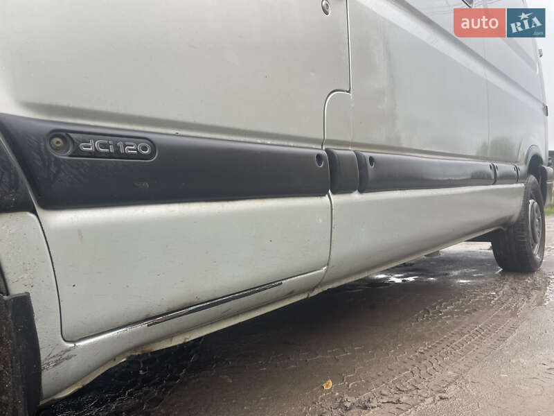 Вантажопасажирський фургон Renault Master 2005 в Рава-Руській