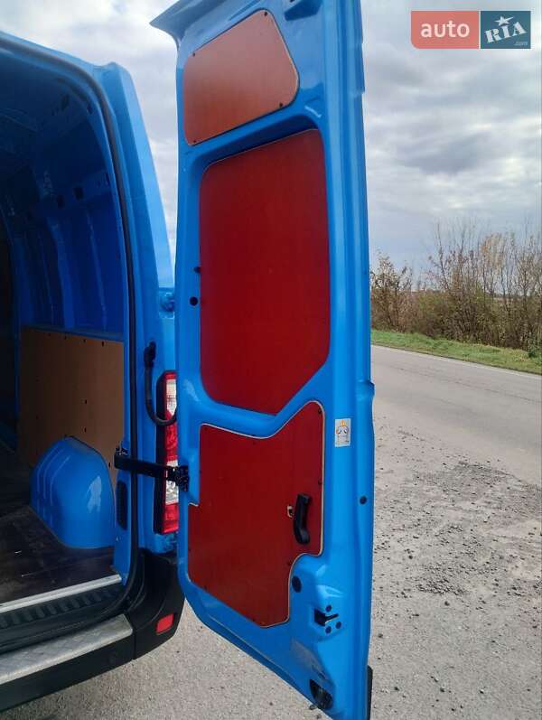 Грузовой фургон Renault Master 2019 в Дубно