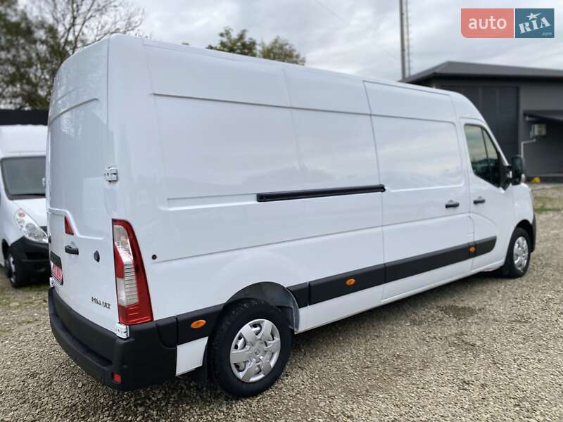 Грузовой фургон Renault Master 2021 в Хусте