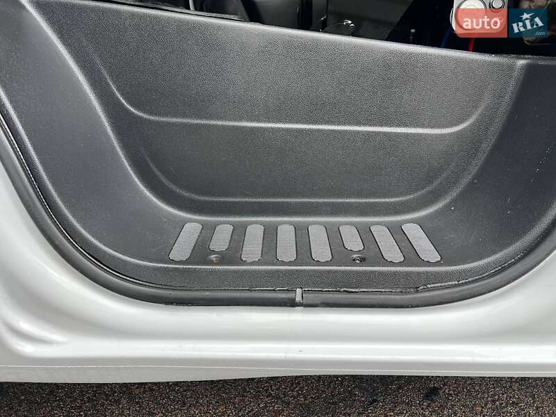 Тентованый Renault Master 2021 в Киеве фото 63 Тентованый Renault Master 2021 в Киеве