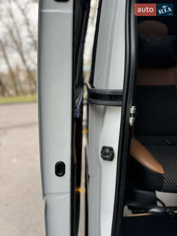 Микроавтобус Renault Master 2015 в Киеве