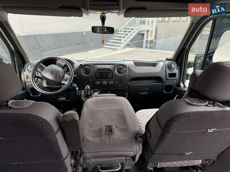 Микроавтобус Renault Master 2015 в Киеве