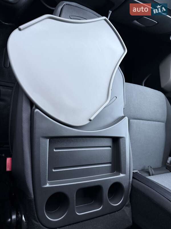 Грузовой фургон Renault Master 2017 в Львове