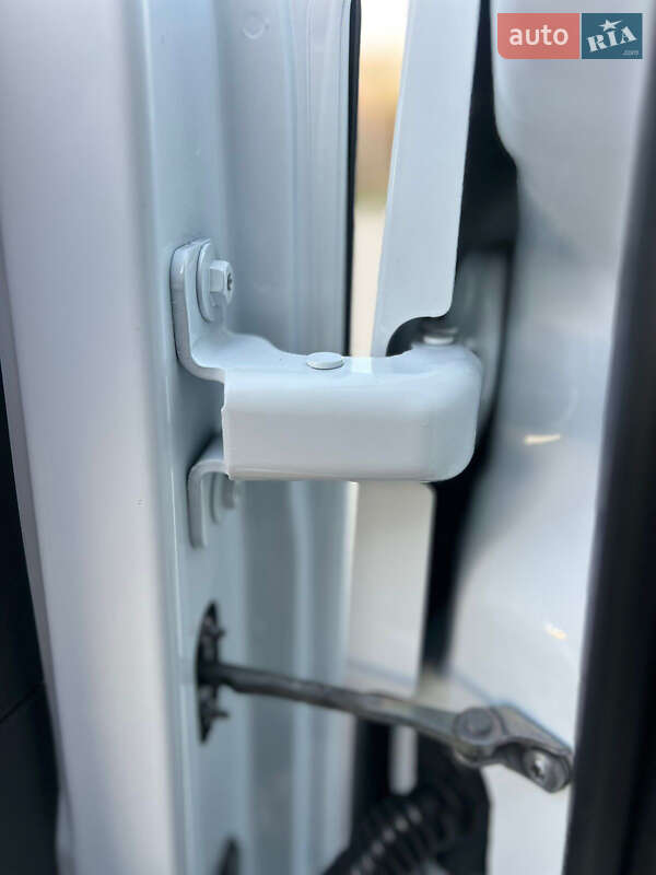 Грузовой фургон Renault Master 2023 в Дубно фото 74 Грузовой фургон Renault Master 2023 в Дубно