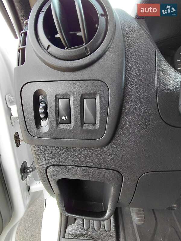 Тентований Renault Master 2018 в Ковелі