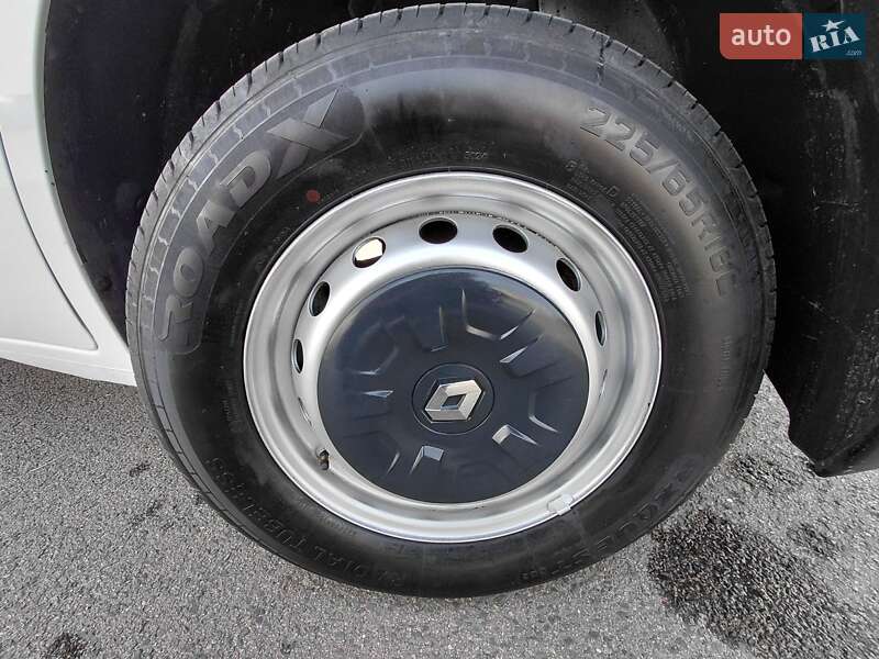 Тентований Renault Master 2018 в Ковелі