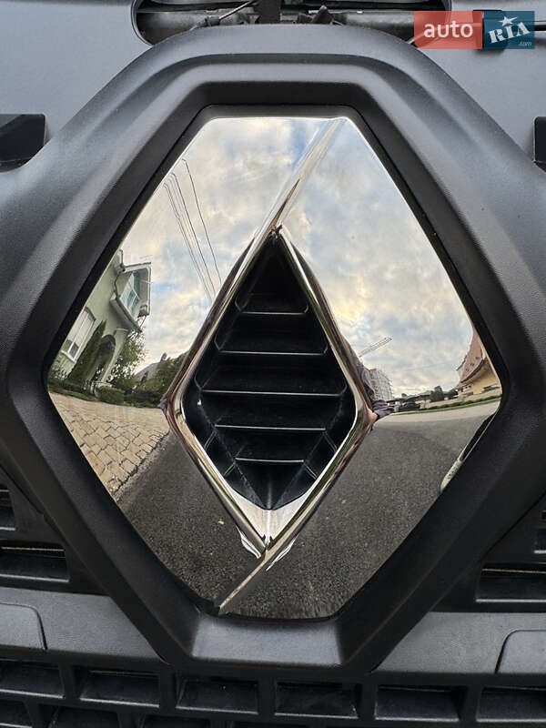 Грузовой фургон Renault Master 2022 в Ивано-Франковске