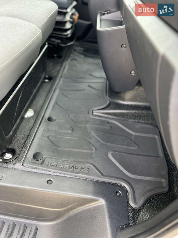 Тентованый Renault Master 2022 в Ковеле