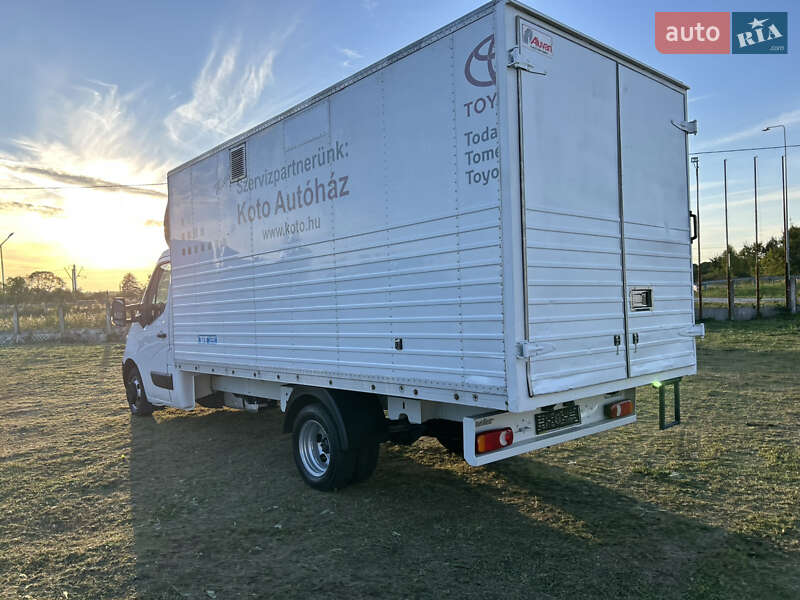 Грузовой фургон Renault Master 2018 в Стрые