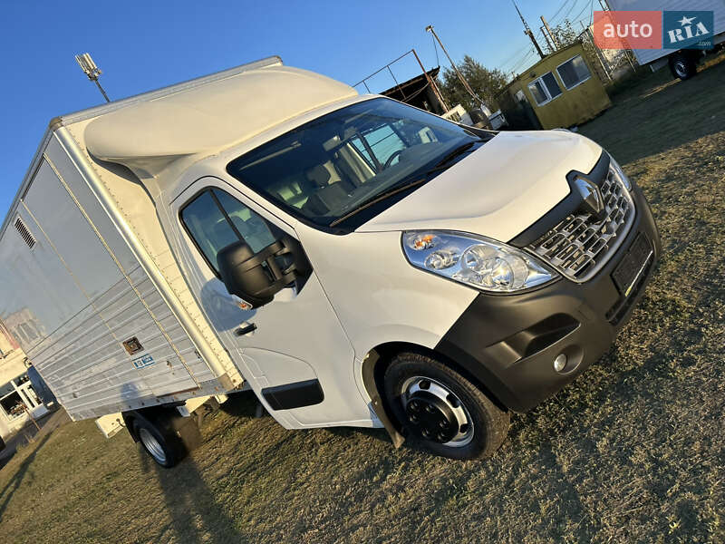 Грузовой фургон Renault Master 2018 в Стрые