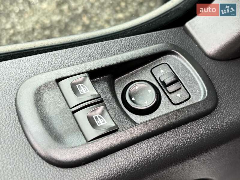 Тентований Renault Master 2021 в Дніпрі