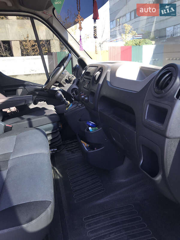 Тентованый Renault Master 2014 в Днепре