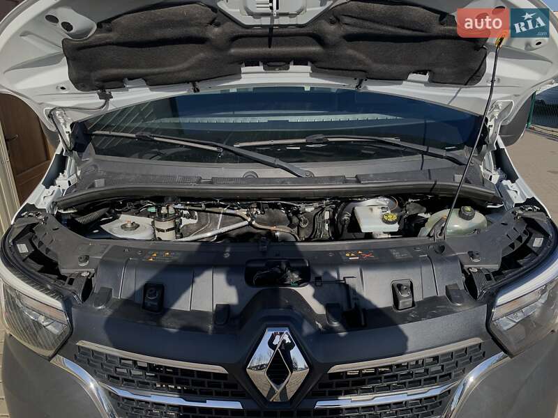 Вантажний фургон Renault Master 2021 в Бердичеві