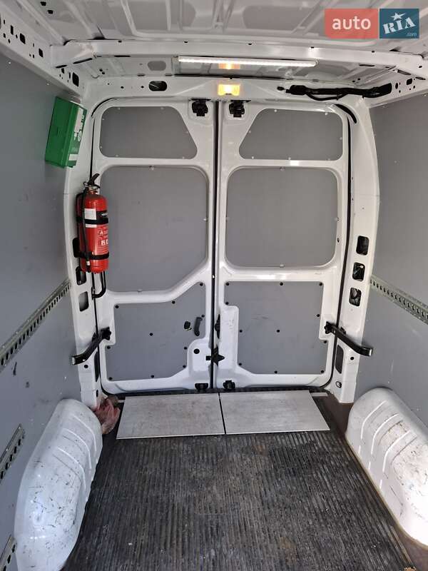 Вантажний фургон Renault Master 2022 в Івано-Франківську