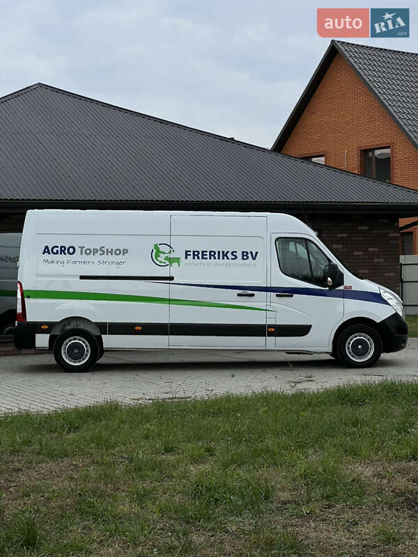 Грузовой фургон Renault Master 2017 в Луцке