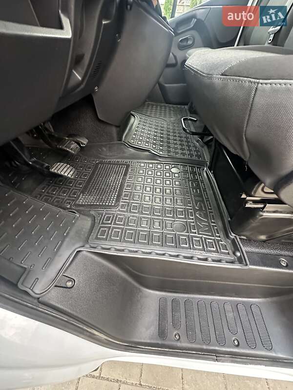 Платформа Renault Master 2020 в Луцьку фото 42 Платформа Renault Master 2020 в Луцьку