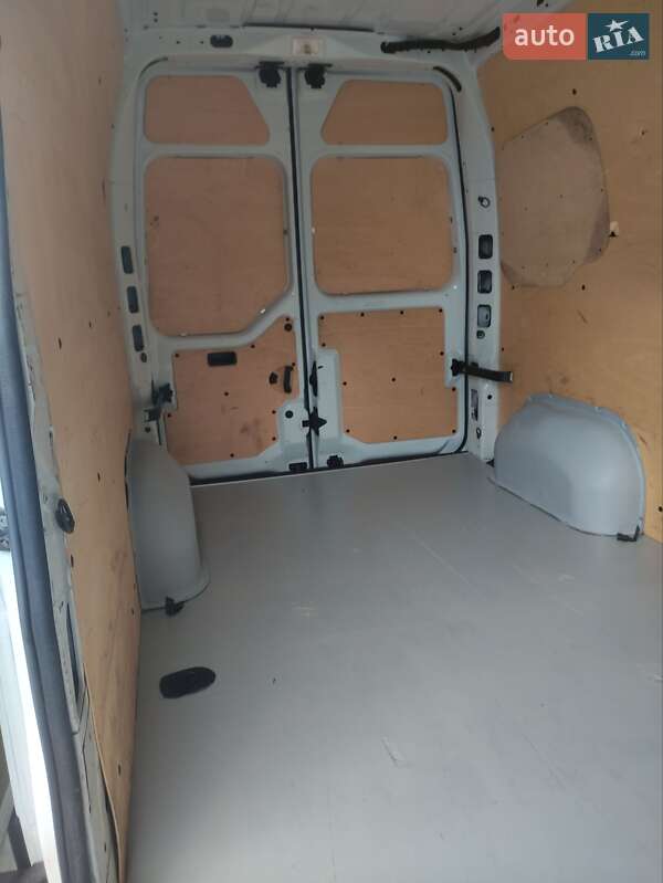 Грузовой фургон Renault Master 2015 в Бартатовом фото 46 Грузовой фургон Renault Master 2015 в Бартатовом