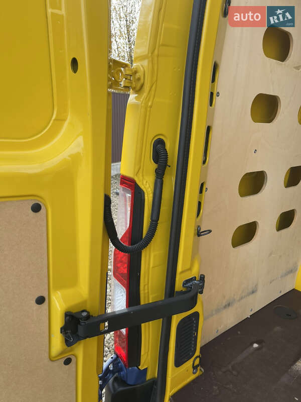 Вантажний фургон Renault Master 2020 в Львові фото 44 Вантажний фургон Renault Master 2020 в Львові