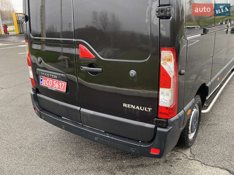 Вантажний фургон Renault Master 2021 в Ірпені