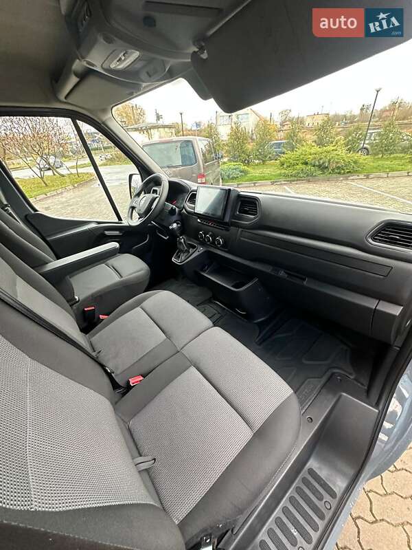 Грузовой фургон Renault Master 2022 в Киеве