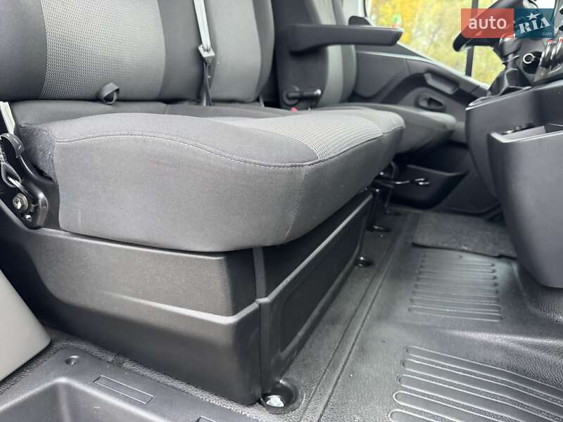 Грузовой фургон Renault Master 2021 в Полтаве