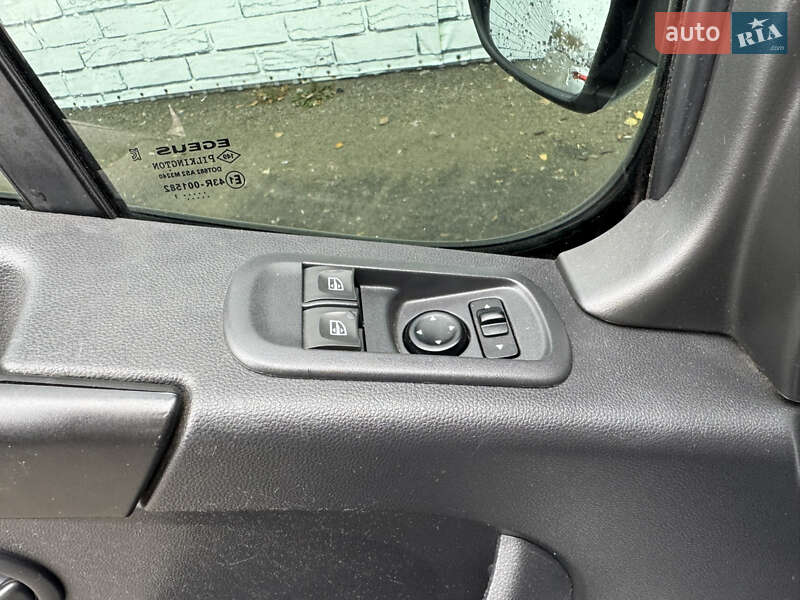 Вантажний фургон Renault Master 2021 в Києві