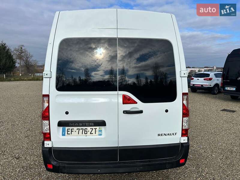 Мінівен Renault Master 2016 в Дубні