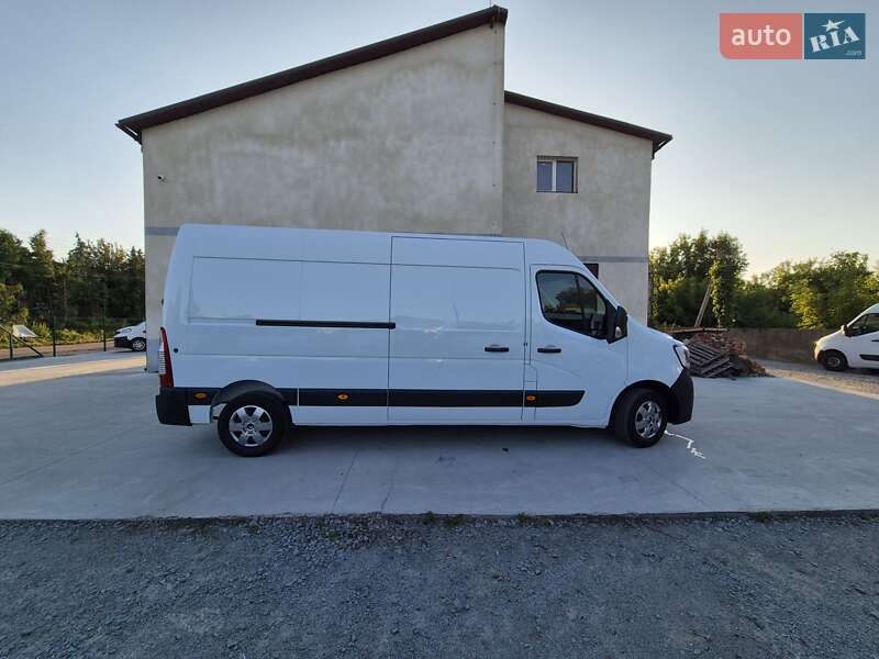 Грузовой фургон Renault Master 2022 в Дубно