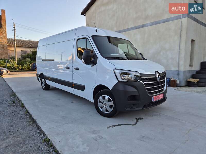 Грузовой фургон Renault Master 2022 в Дубно
