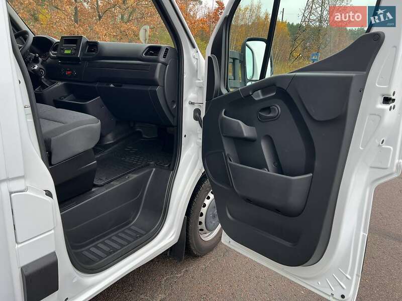 Тентований Renault Master 2021 в Києві фото 24 Тентований Renault Master 2021 в Києві