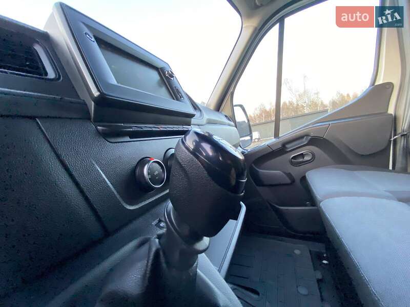 Вантажний фургон Renault Master 2022 в Києві