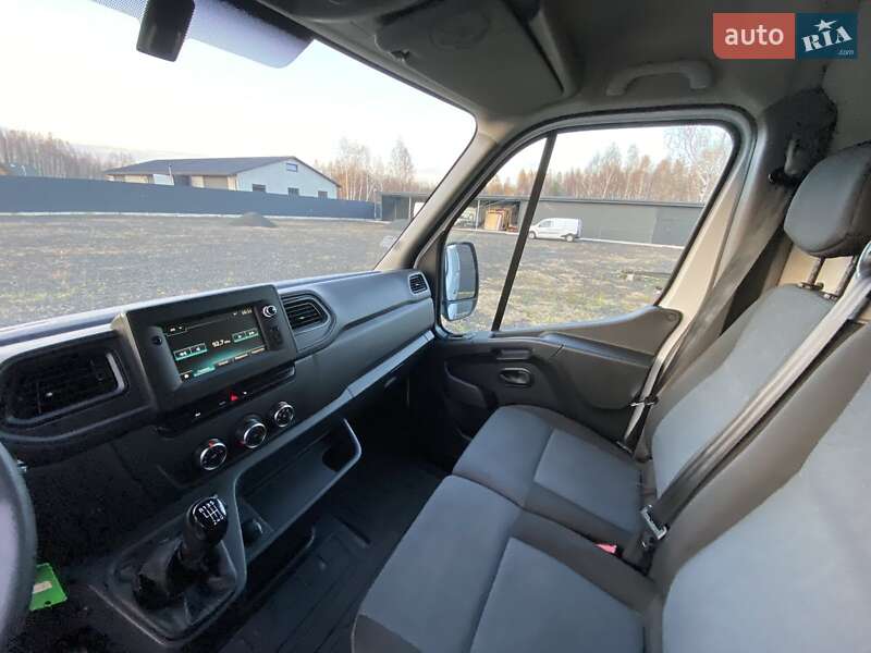 Вантажний фургон Renault Master 2022 в Києві