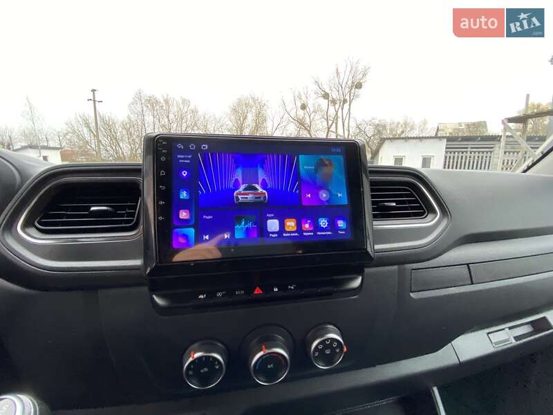 Вантажний фургон Renault Master 2022 в Ковелі