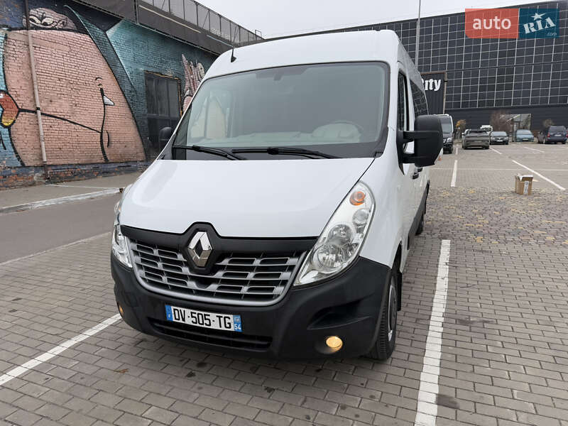 Мінівен Renault Master 2015 в Луцьку
