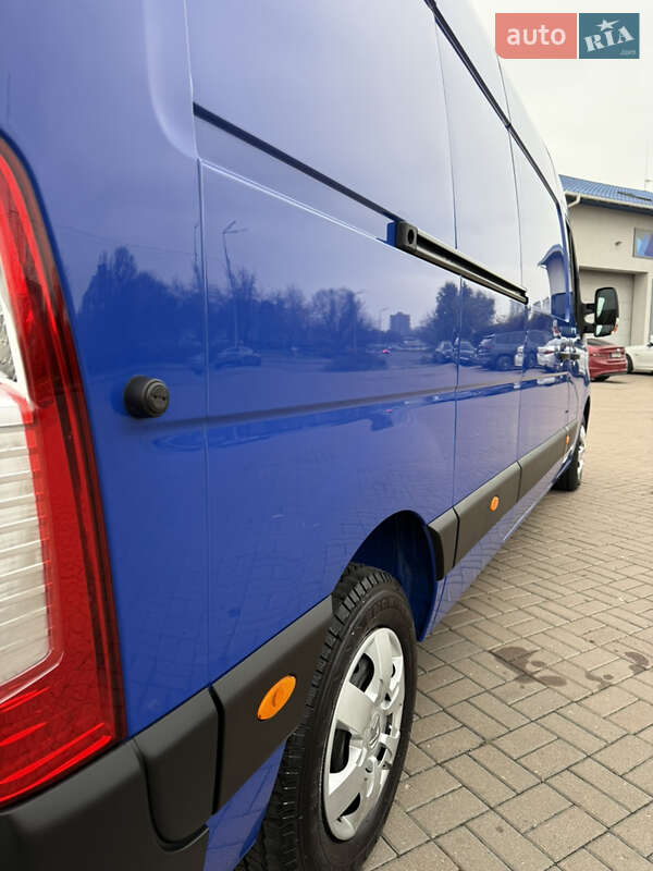 Грузовой фургон Renault Master 2023 в Киеве