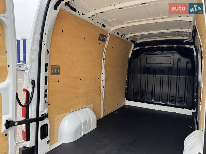 Вантажний фургон Renault Master 2019 в Дубні